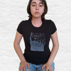 Camiseta Negra Niña y Gatos